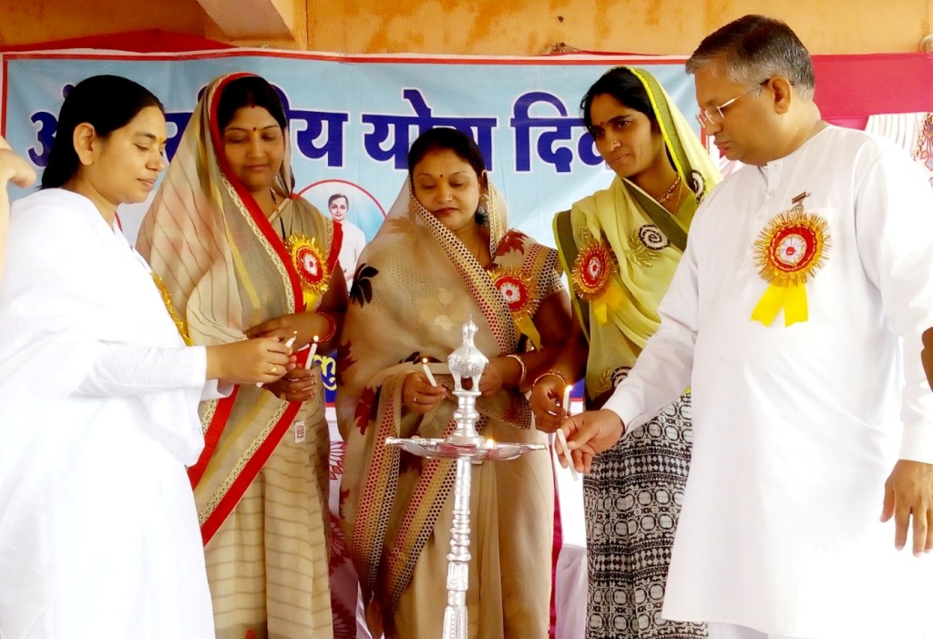 Rajgarh(M.P.):- International yoga day is organised .