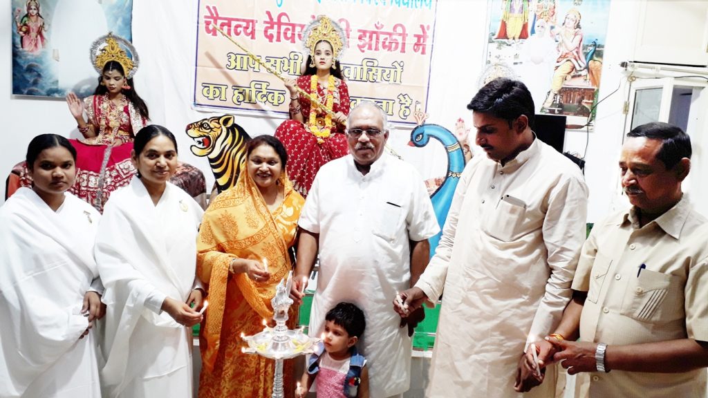 Rajgarh,M.P.:- Navratri me Chaitanya Deviyon ki jhanki.