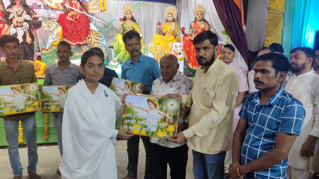 Rajgarh,m.p.(chapiheda),Honored journalists by b. K. Madhu.